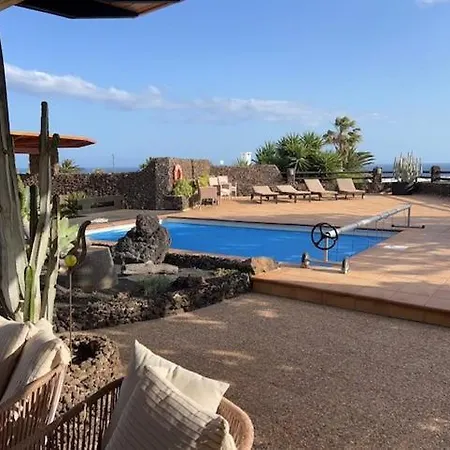 Kura * Puerto del Carmen (Lanzarote)