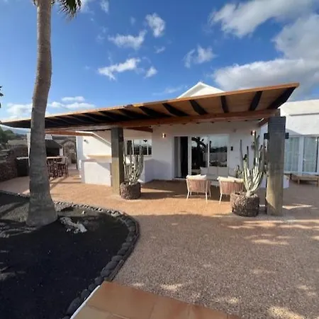 Kura * Puerto del Carmen (Lanzarote)